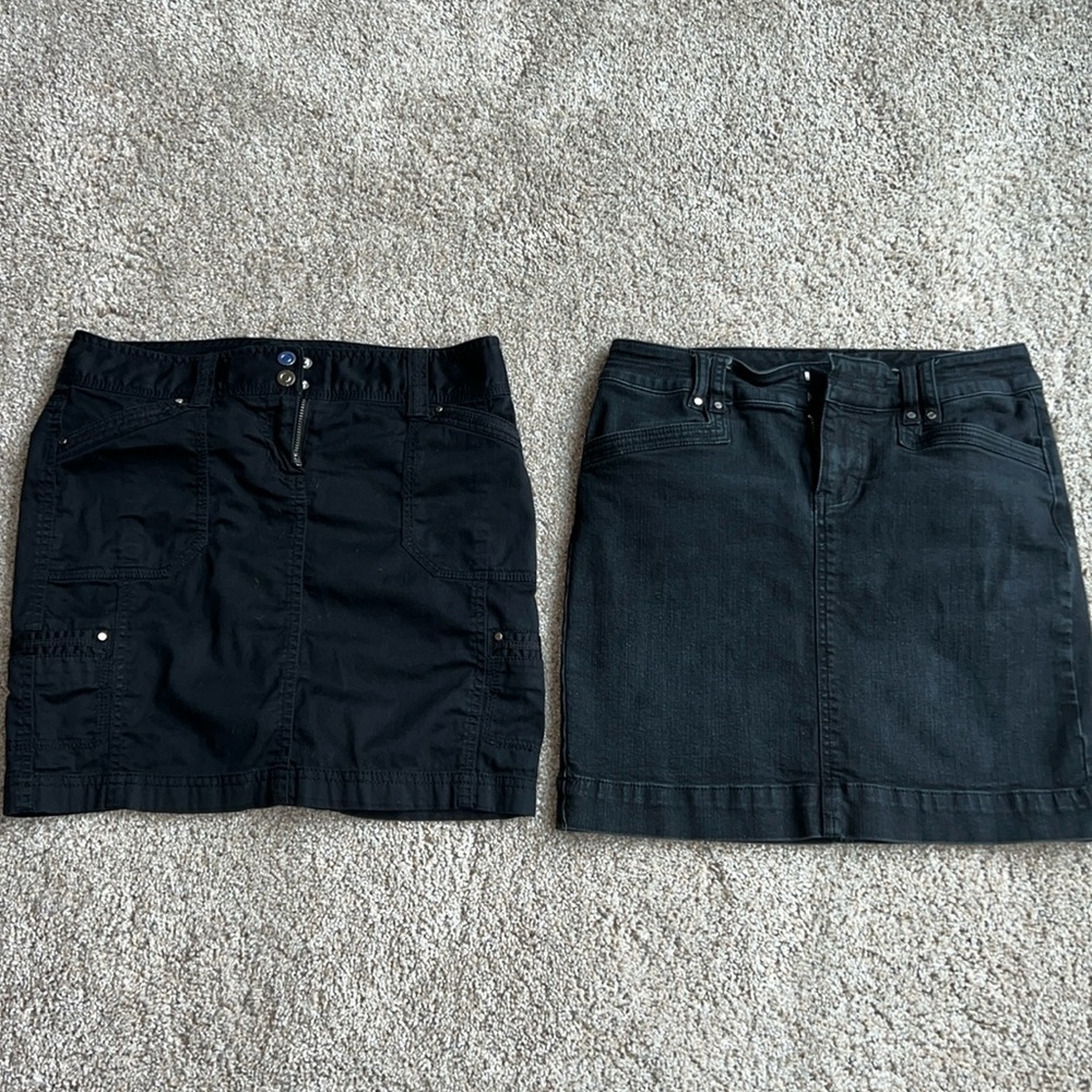 White House Black Market Size 00 Skirts GUC